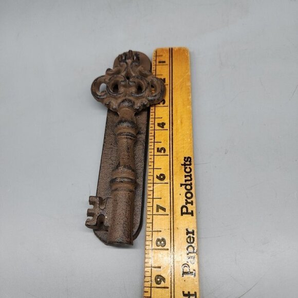 Cast Iron Door Knocker. Brown. 7.5" Tall. Key Design. - Picture 5 of 5